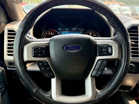 Used 2015 Ford F150 Lariat w/ Equipment Group 501A Mid AWD/4WD image 20