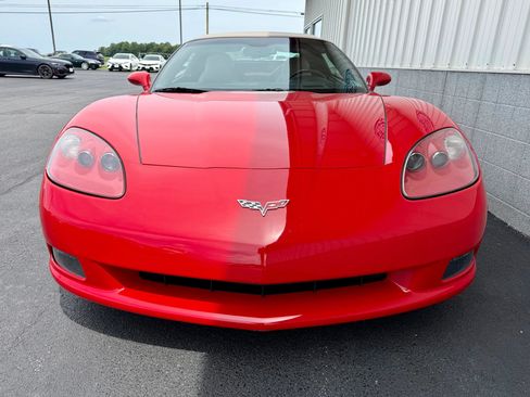 Used 2005 Chevrolet Corvette Convertible w/ Preferred Equipment Group RWD image 20