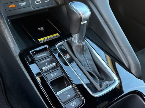 Used 2023 Acura Integra A-Spec image 14