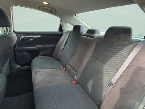Used 2014 Nissan Altima 2.5 S FWD image 22