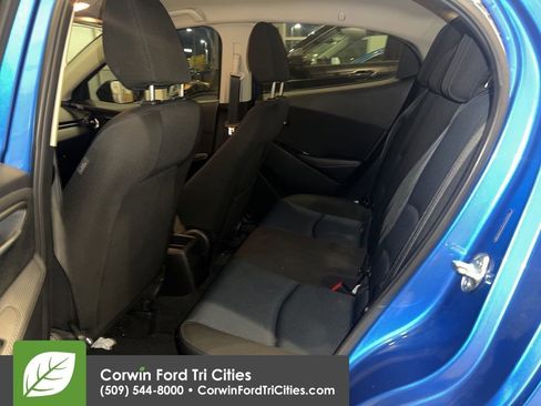 Used 2018 Toyota Yaris iA image 8