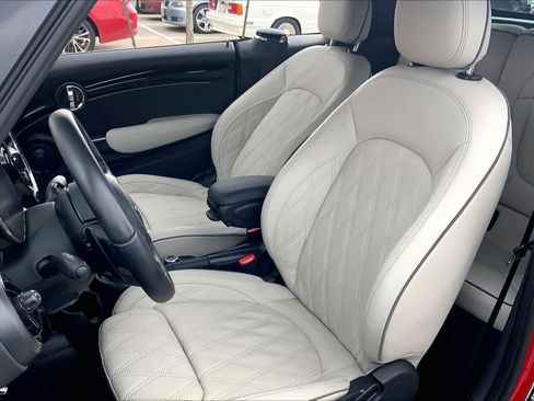 Certified 2024 MINI Cooper S image 6