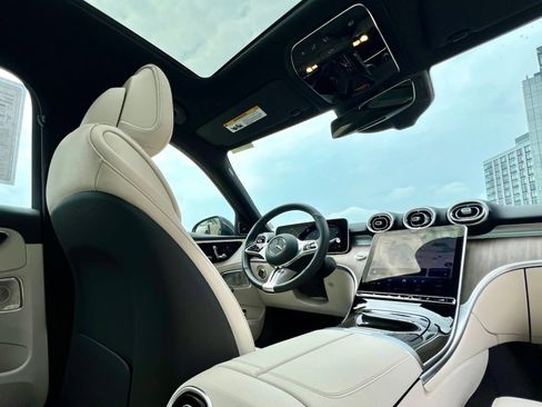 Certified 2026 Mercedes-Benz C 300 4MATIC Sedan image 27