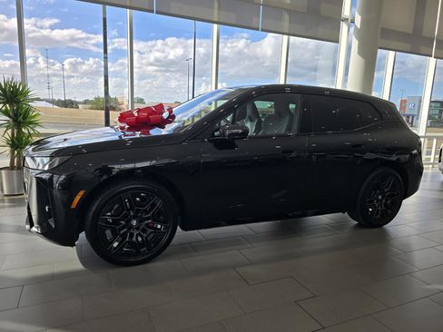 New 2026 BMW iX xDrive60 w/ M Sport Package image 5