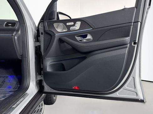 New 2026 Mercedes-Benz GLE 580 4MATIC image 23