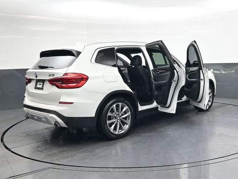 Used 2018 BMW X3 xDrive30i image 4