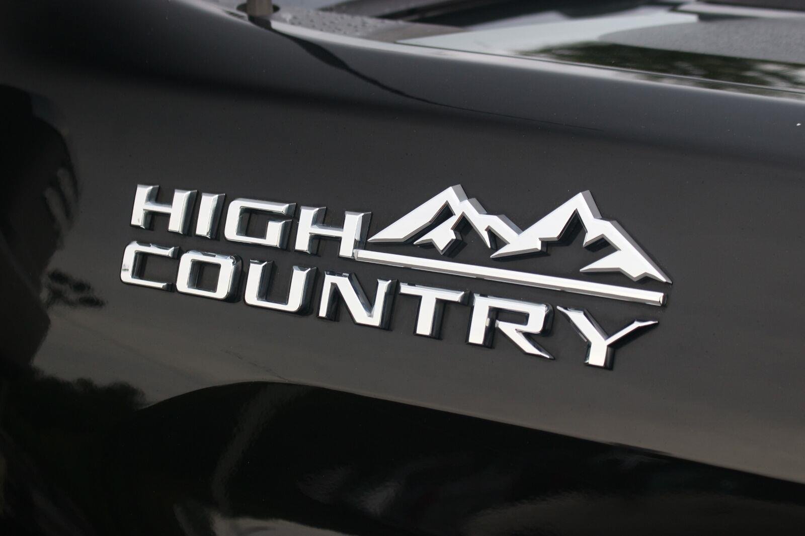 Used 2020 Chevrolet Silverado 2500 High Country AWD/4WD image 11