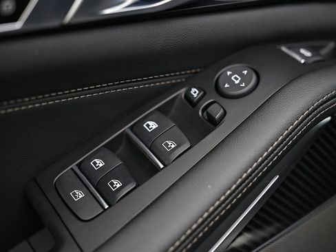 New 2026 BMW X5 M60i w/ Climate Comfort Package image 19