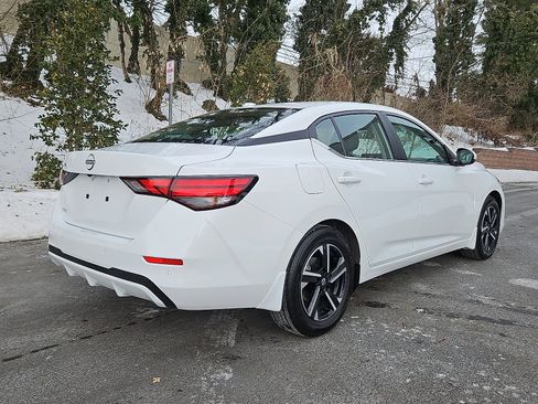 Certified 2025 Nissan Sentra SV w/ All-Weather Package image 6