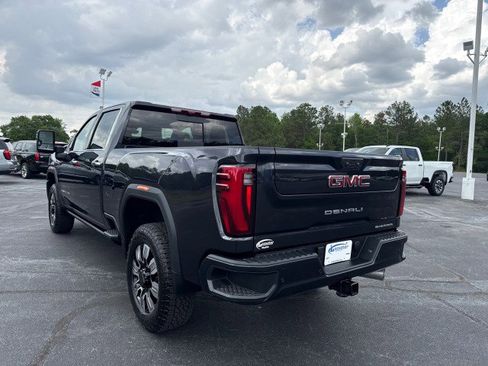 New 2026 GMC Sierra 2500 Denali w/ Denali Reserve Package image 5
