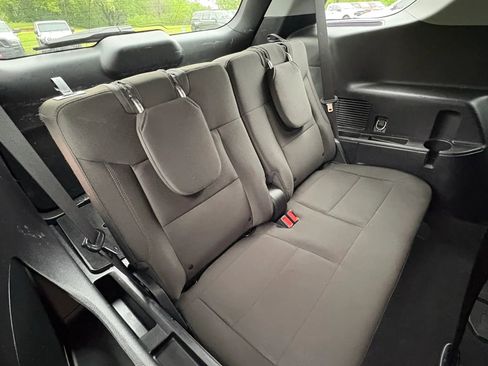 Used 2022 Ford Explorer XLT AWD/4WD image 27