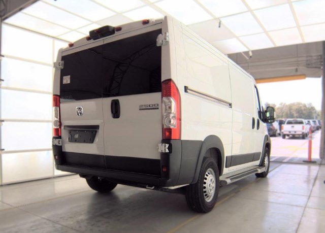 Used 2025 RAM ProMaster 2500 w/ U-Haul Equipment Group FWD image 3