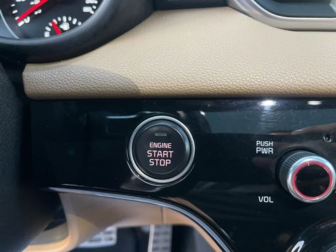 Used 2017 Kia Sportage SX image 37