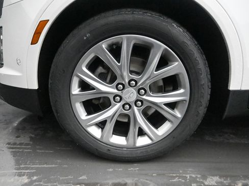 Used 2020 Cadillac XT5 Sportv w/ Platinum Package image 11