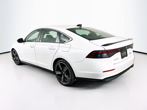 Used 2024 Honda Accord Sport image 5