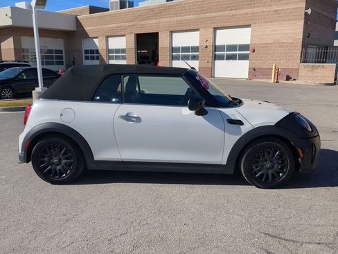 Used 2024 MINI Cooper Convertible image 7