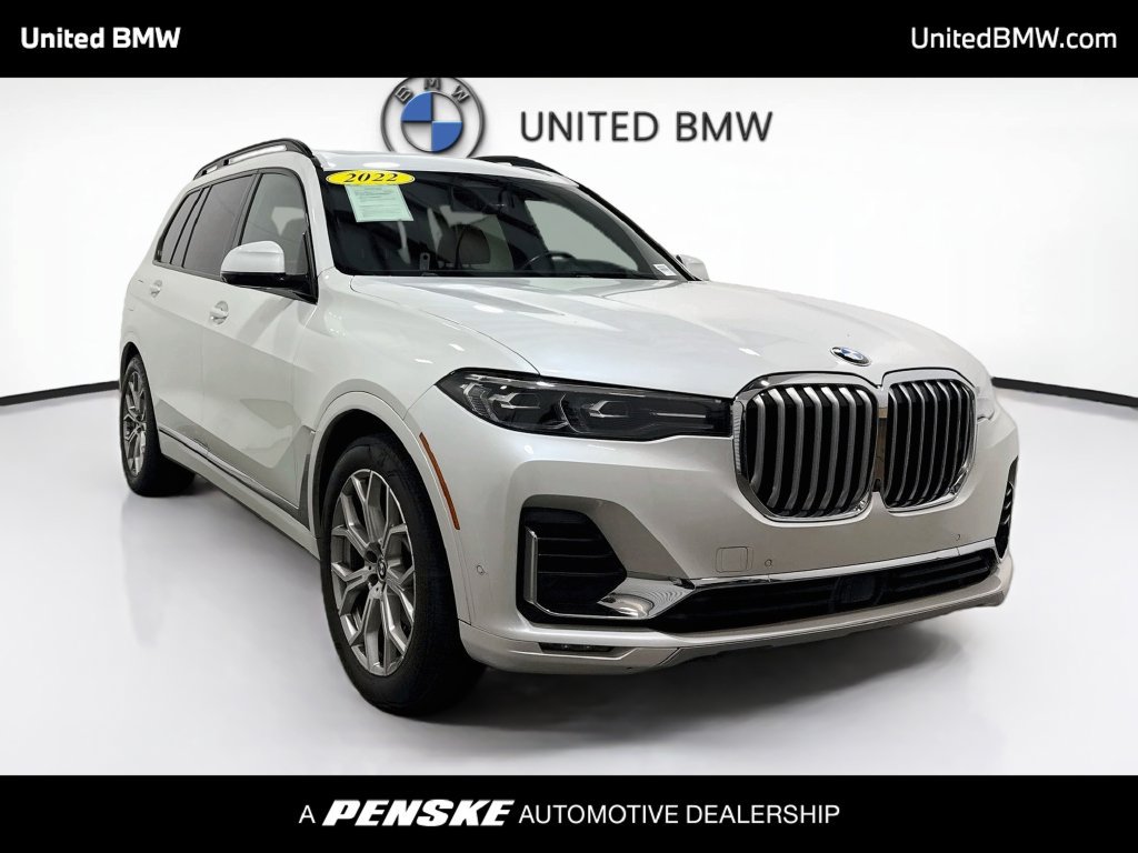 Used 2022 BMW X7 xDrive40i w/ Premium Package AWD/4WD image 3