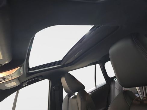 Used 2020 Toyota RAV4 XSE image 33