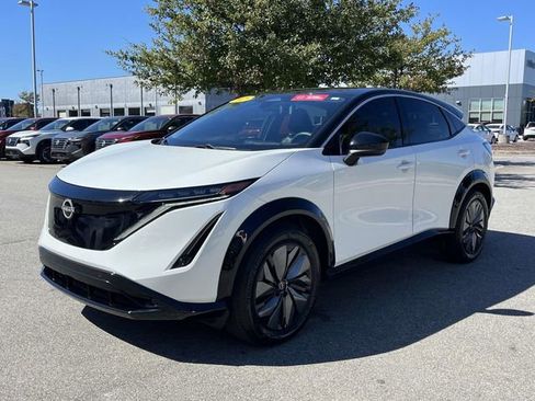 Certified 2025 Nissan Ariya FWD image 8