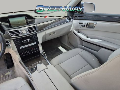 Used 2014 Mercedes-Benz E 350 Sedan w/ Premium 1 Package image 13