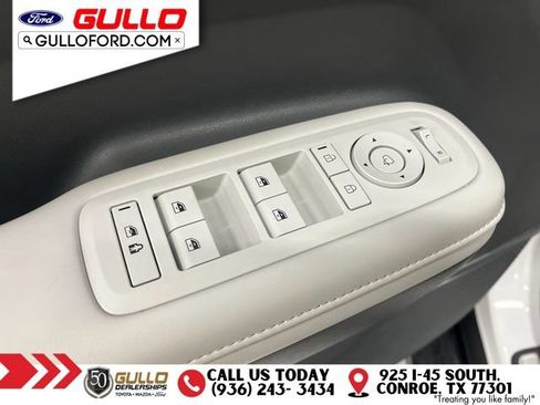 Used 2025 Hyundai Santa Fe Calligraphy AWD/4WD image 20