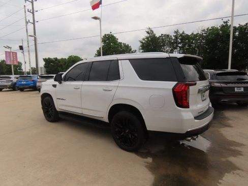 Used 2023 GMC Yukon Denali w/ LPO, Floor Liner Package AWD/4WD image 15