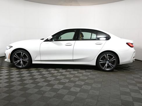Used 2023 BMW 330i xDrive Sedan w/ Premium Package AWD/4WD image 2