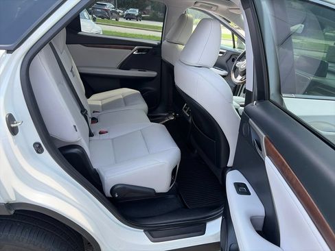 Used 2022 Lexus RX 350L FWD w/ Premium Package image 14