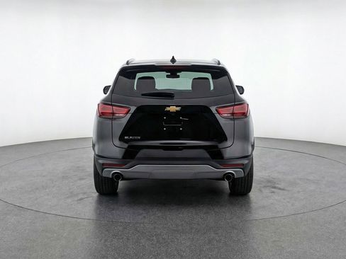 Used 2025 Chevrolet Blazer LT FWD image 7
