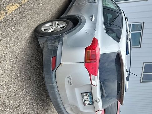 Used 2013 Toyota RAV4 XLE AWD/4WD image 3