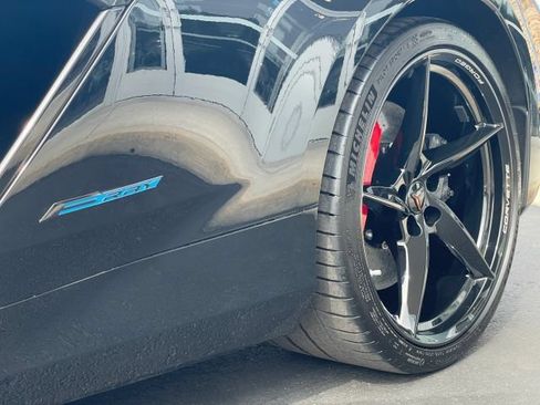 Used 2025 Chevrolet Corvette E-Ray w/ ZER Performance Package AWD/4WD image 4