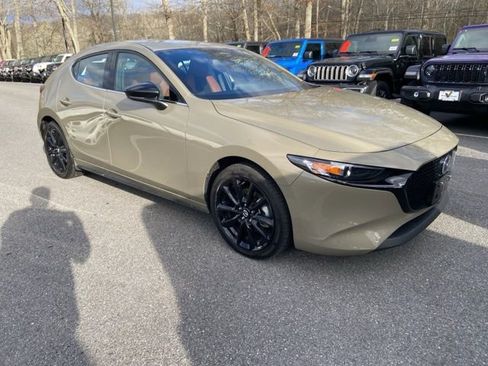 Used 2024 MAZDA MAZDA3 s image 8