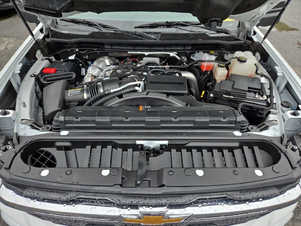 Used 2025 Chevrolet Silverado 2500 LT w/ Safety Package AWD/4WD image 23