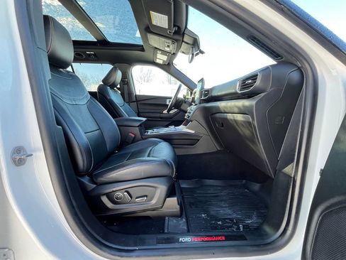 Used 2020 Ford Explorer ST w/ ST Street Pack image 22