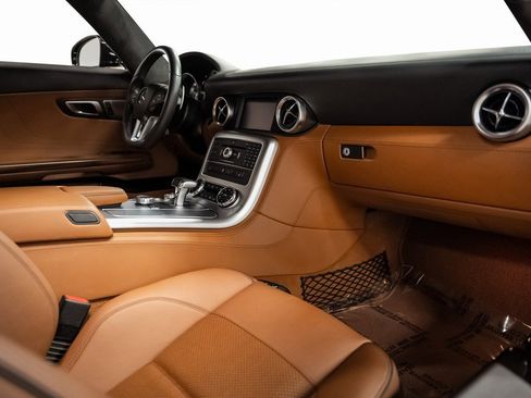 Used 2011 Mercedes-Benz SLS AMG SLS AMG image 54