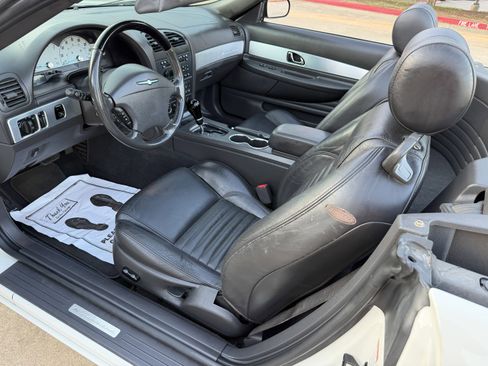 Used 2002 Ford Thunderbird RWD image 25