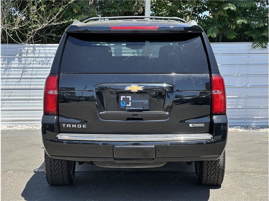 Used 2018 Chevrolet Tahoe Premier AWD/4WD image 11