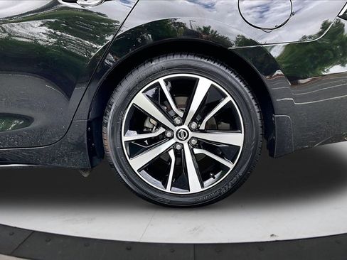 Used 2021 Nissan Maxima 3.5 SV w/ Floor Mat Group FWD image 34