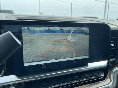 Used 2025 Chevrolet Silverado 1500 LT image 25