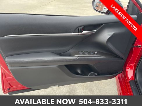 Certified 2021 Toyota Camry XSE FWD image 28