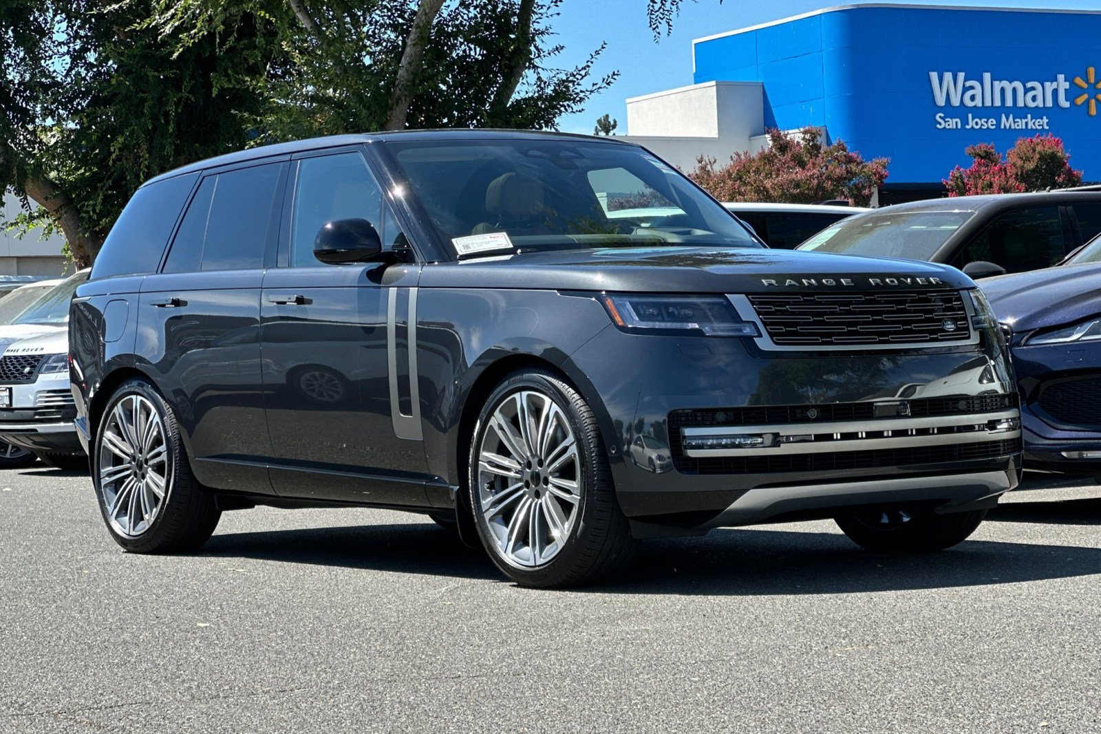 New 2026 Land Rover Range Rover SE AWD/4WD image 8