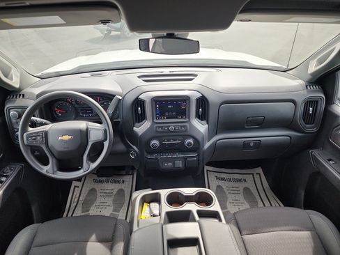 Certified 2023 Chevrolet Silverado 1500 Custom image 24