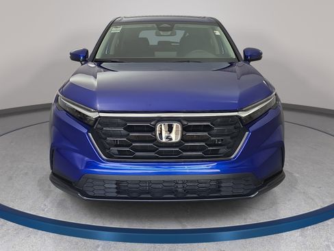 Used 2025 Honda CR-V LX image 2