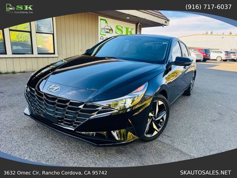 Used 2023 Hyundai Elantra Limited image 1