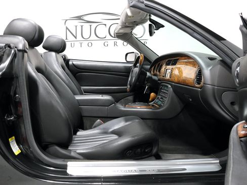 Used 2001 Jaguar XK8 Convertible RWD image 47