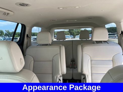 Used 2023 GMC Acadia Denali AWD/4WD image 28