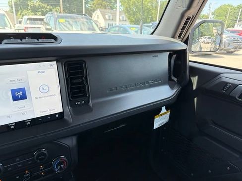 New 2025 Ford Bronco 4-Door AWD/4WD image 20