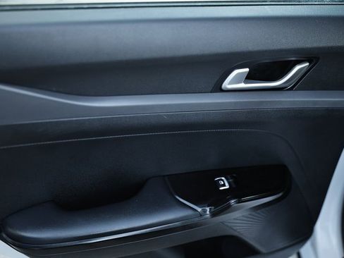 Used 2024 Kia K5 LXS image 23