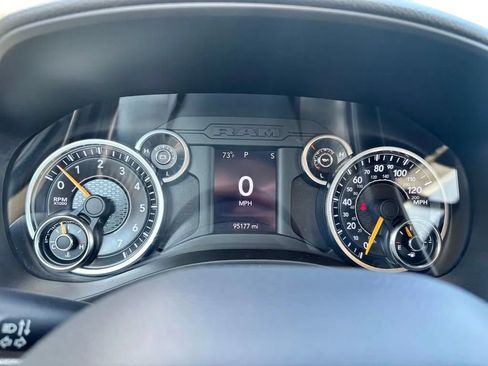 Used 2020 RAM 1500 Big Horn AWD/4WD image 15