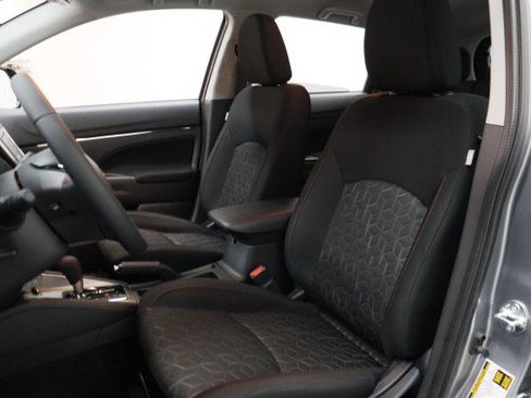 New 2026 Mitsubishi Outlander Sport LE AWD/4WD image 7